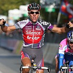 Philippe Gilbert wins the Gran Piemonte  2009